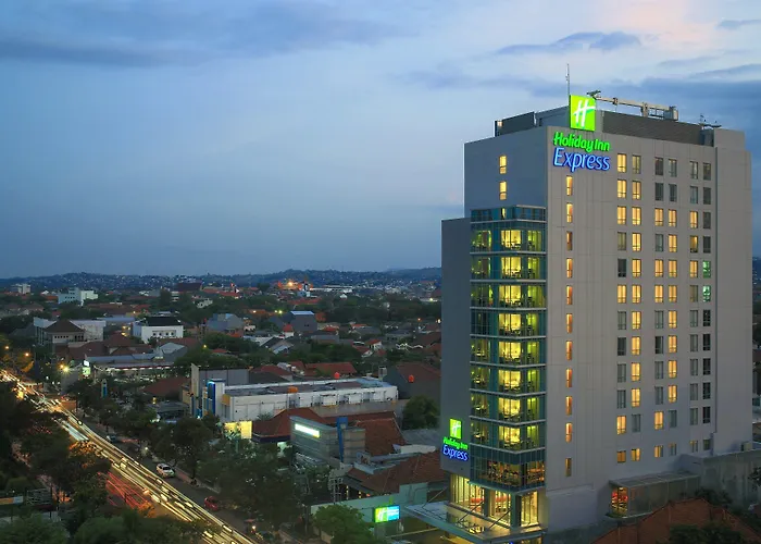 Holiday Inn Express Semarang Simpang Lima By Ihg